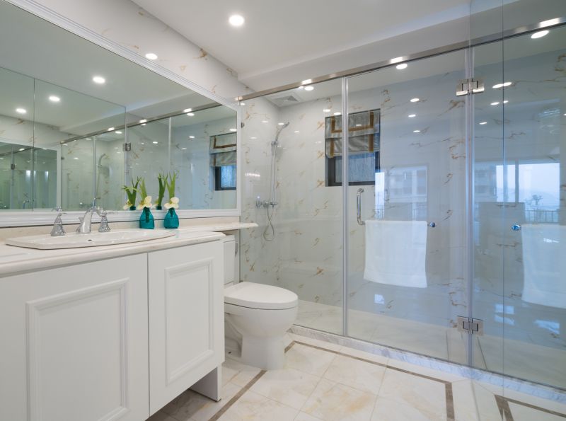 Space-Saving Shower with Sliding Doors